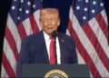 Após ameaçar Groenlândia, Trump menospreza peso de europeus na Otan