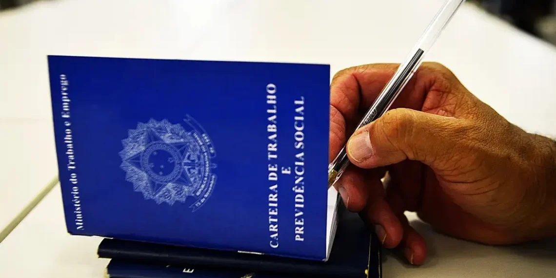 Tocantins tem em 2025 o menor desemprego já registrado; taxa do Estado foi de 4,7%, informa IBGE