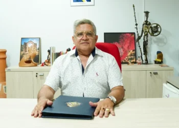 Após 2 meses sob gestão interina de Valéria Kurovski, Secult volta a ter titular com nomeação de Adolfo Bezerra