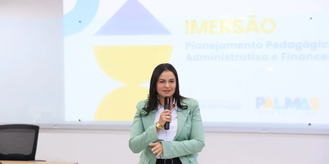 Anice Moura é exonerada para tomar posse em concurso da Educação, mas reassume Semed nesta sexta