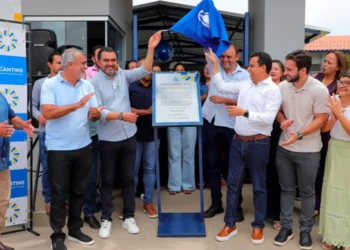 Governador inaugura reformas de escolas estaduais em Barrolândia com investimento superior a R$ 5,6 milhões