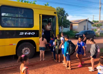 Com a contratação de 17 novos ônibus, Semed garante atendimento a mais de 700 estudantes com transporte escolar urbano