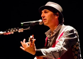 Entrega oficial do Centro de Convenções de Araguaína contará com show gratuito do cantor Zeca Baleiro
