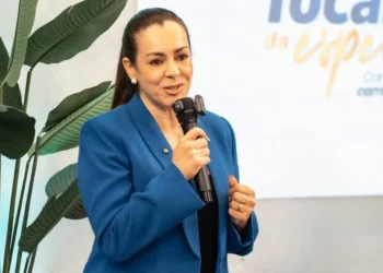 EM OFF | No evento do PSDB, destaques para a ausência de Vicentinho Jr e presença de Laurez Moreira; os nomes mais citados da pesquisa Exata para Aleto e Câmara