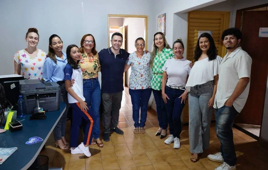 Deputado Tiago Dimas garante recursos e acompanha reforma da Clínica Escola Mundo Autista em Araguaína