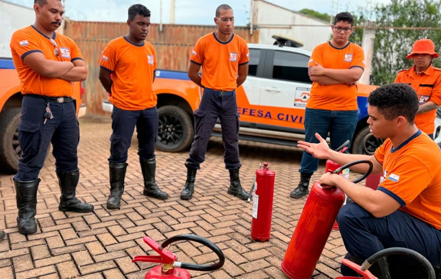 Prefeitura de Palmas capacita 26 agentes da Defesa Civil para prevenção e combate inicial a incêndios