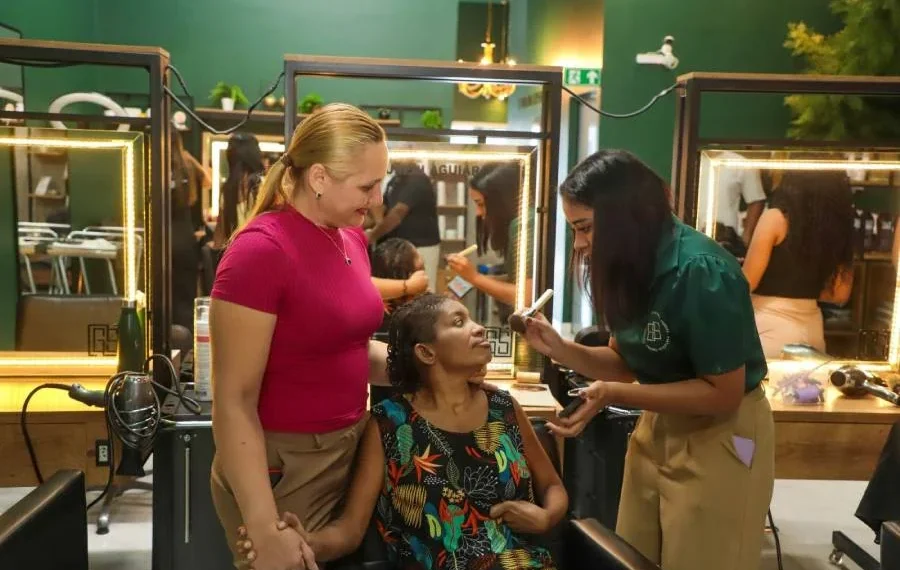 Assistidas do Centro-Dia de Araguaína têm Dia de Princesa em comemoração ao Dia Internacional da Mulher
