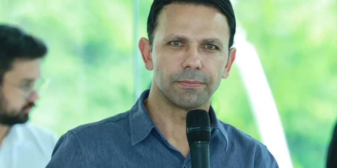 Com Eduardo Siqueira na presidência regional, Carlos Jr vai comandar Podemos de Palmas