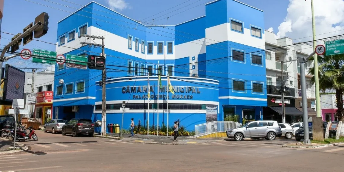 Após Câmara de Paraíso aumentar número de comissionados, PGJ cobra plano de trabalho para concurso em 6 meses; presidência informa que já promove estudos de reestruturação