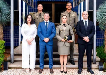 Delegação da Casa Militar visita embaixadas da Suíça e de Israel para intercâmbio na área de segurança institucional