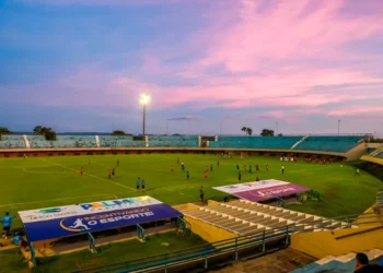 Após aprovação dos laudos exigidos pela CBF, Estádio Nilton Santos, em Palmas, está apto a receber torcida