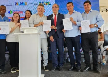 Prefeitura de Palmas e MS assinam ordens de serviço para cinco obras de saúde; novos equipamentos serão entregues em 16 meses