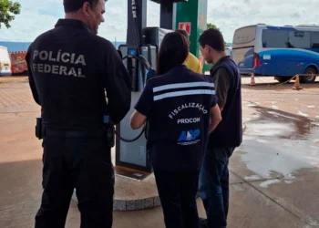 Em ação conjunta com a Senacon, ANP e PF, Procon realiza operação de fiscalização em postos de combustível na Capital