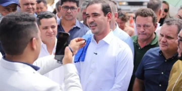 Na Asscam, Vicentinho afirma não desejar a cassação do governador Wanderlei, mas garante “grandes embates” no período eleitoral; à Dorinha, parlamentar promete “debate respeitoso”