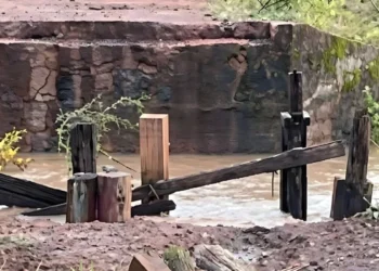 Com risco de rompimento de represa em Sandolândia, Justiça dá 72 horas para Defesa Civil realizar vistoria técnica; decisão também exige restabelecimento das rotas escolares