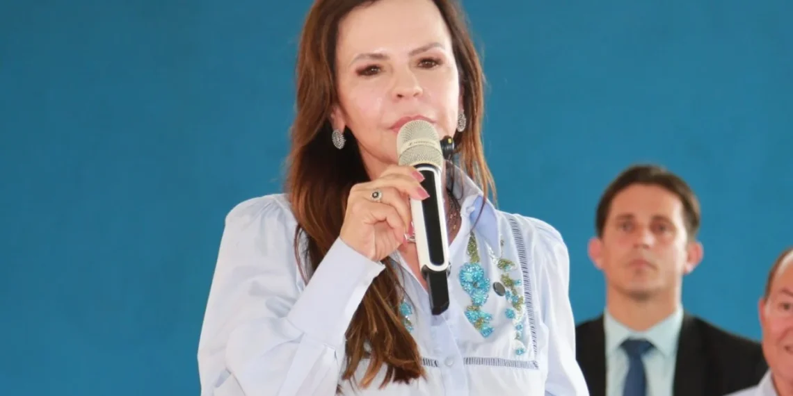 Dorinha Seabra anuncia R$ 7,5 milhões em emendas nas contas de 55 municípios para ações de assistência social e esporte
