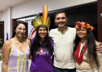 Ex-secretária dos Povos Originários, Narubia Werreria ingressa no PT como opção para Câmara Federal