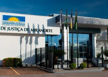 Prefeito de Barrolândia é alvo de recomendação do MPE para interromper uso de perfis oficiais e pessoais para fins de promoção pessoal