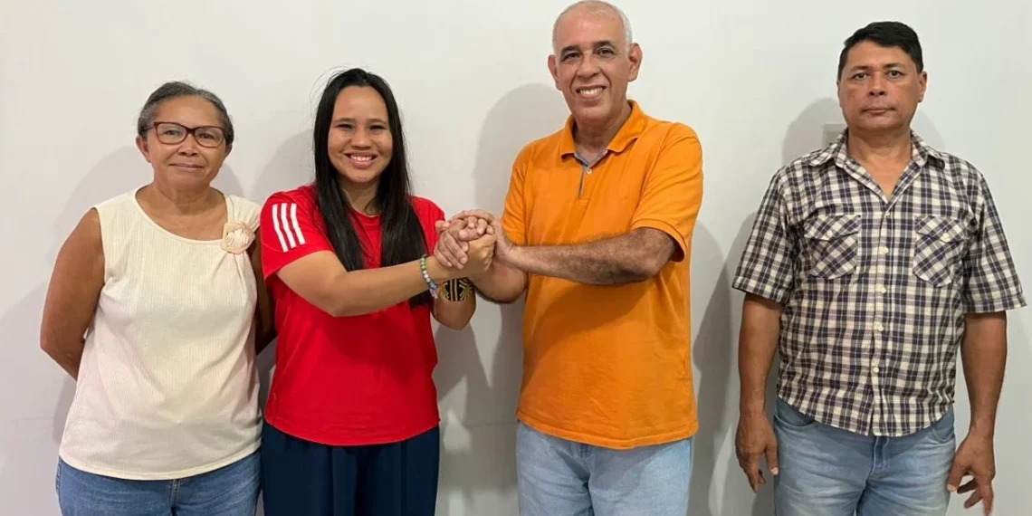 Pré-candidata a federal, Narubia faz dobradinha com Zé Roberto, que tentará vaga na Assembleia