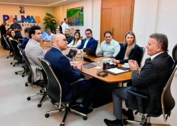 Palmas amplia diálogo com Bolsa de Valores para fortalecer agenda de parcerias público-privadas