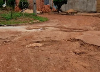 Quantidade de buracos nas ruas de Miranorte é alvo do MPE; prefeito tem 10 dias para que adote providências emergenciais