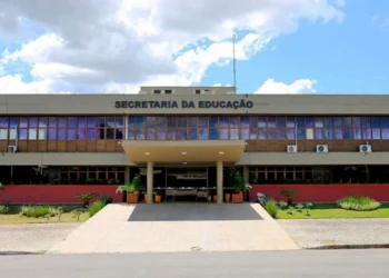 Seduc anuncia redistribuição de 468 vagas do concurso da Educação; período de inscrição inicia dia 15 de abril
