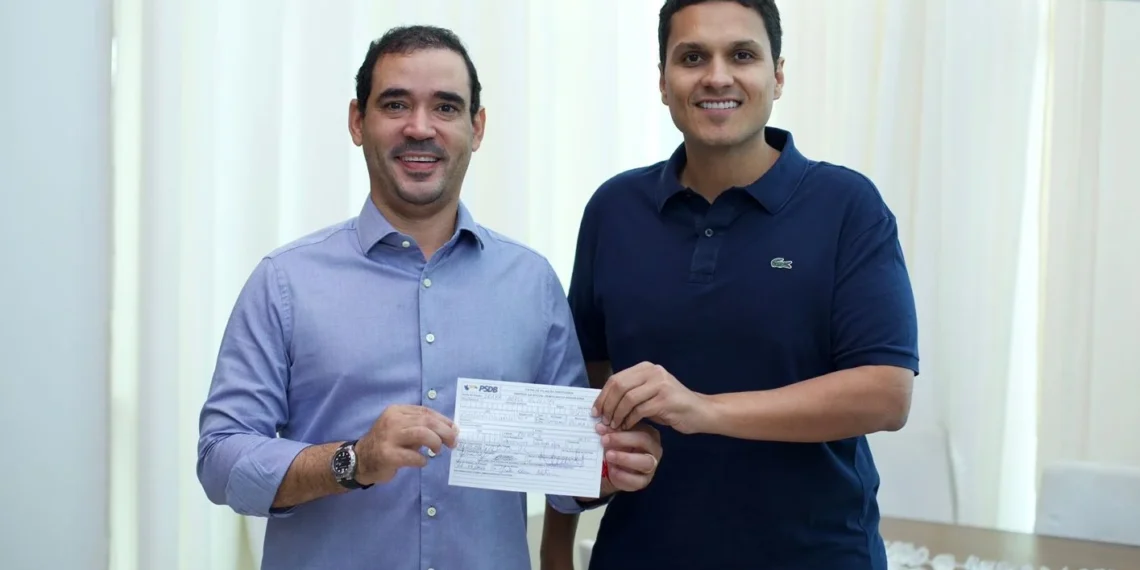 Com irmão na base de Laurez, Iratã opta por PSDB de Vicentinho para buscar vaga de federal, mas garante apoio à reeleição do senador Irajá