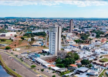 Publicados editais do concurso da Prefeitura de Araguaína com mais 1,5 mil vagas; salários chegam a R$ 16,4 mil