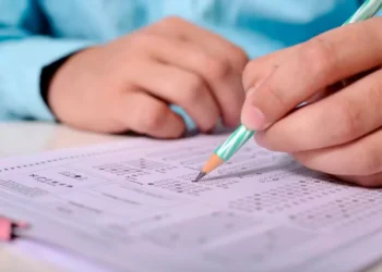 Justiça determina que Rio Sono e Lizarda regularizem os quadros de servidores e realização de concursos públicos