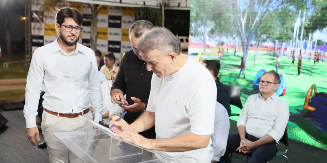 Prefeito Eduardo autoriza pacote de obras de R$ 8,3 milhões no aniversário de Palmas