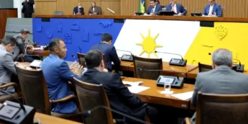 CCJ da Aleto recebe PL que incorpora avenidas da Capital ao Estado e federaliza trecho da TO-080; texto também prevê homenagem a Avelino