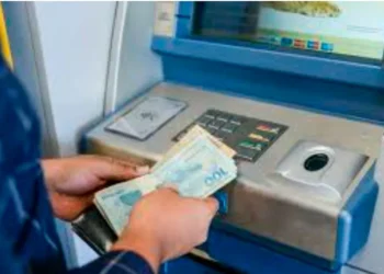 Com folha de mais de R$ 105 mi e implemento da data-base de 3,27%, Prefeitura de Palmas paga salários de servidores municipais neste sábado