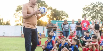 Vanderlei Luxemburgo considera esporte e educação como resposta social para municípios que carecem de oportunidade