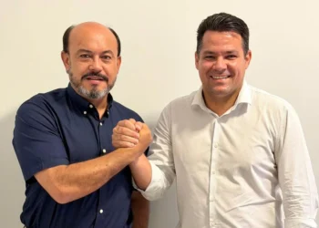 Sandoval Cardoso intensifica pré-campanha em reunião com Walter Viana, líder do prefeito Eduardo na Câmara de Palmas