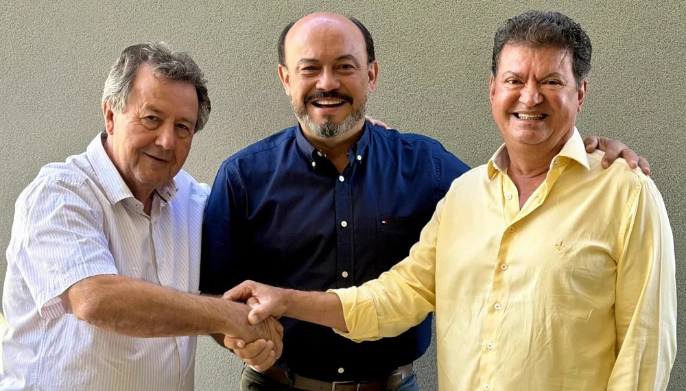 Dobradinha Sandoval-Vilmar recebe apoio do prefeito de Araguaçu, Jarbas Ribeiro