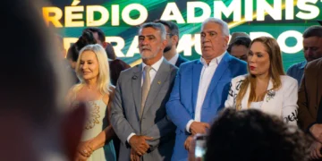 Presidente da Aleto, Amélio Cayres, ao lado do vice-governador Laurez Moreira na inauguração do prédio Deputado Raimundo Moreira
