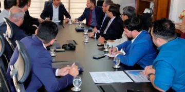 Governo reúne secretários e autarquias para estruturar força-tarefa para a entrega de obras nas áreas da saúde, segurança pública, infraestrutura e esporte