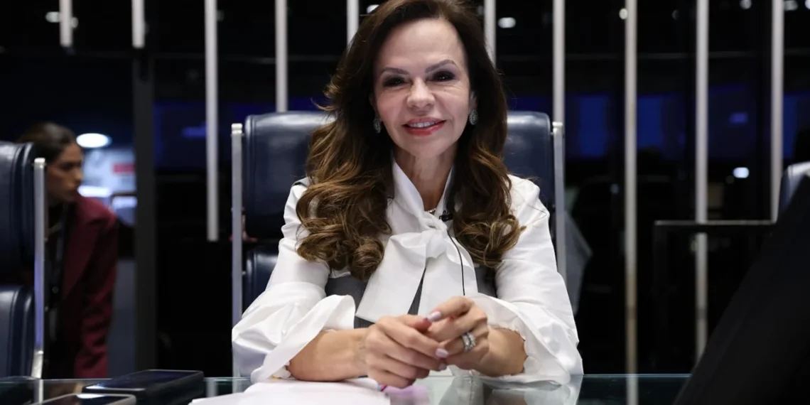 No lançamento da Agenda Legislativa Mulheres do Brasil, Dorinha Seabra defende educação como caminho para a igualdade