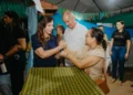 Ao lado do prefeito Júlio César, Dorinha Seabra entrega equipamentos agrícolas para 500 famílias em Couto Magalhães
