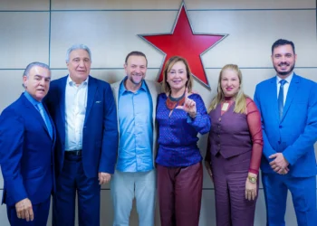 Presidente do Partido dos Trabalhadores, Edinho Silva, recebeu Laurez Moreira, Paulo Mourão, Kátia Abreu e Nile Willian (Foto: Divulgação)