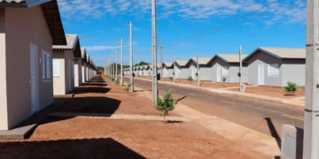 Com o ministro das Cidades, Porto Nacional entrega 100 moradias do Residencial Monsenhor Juraci, nesta quarta-feira