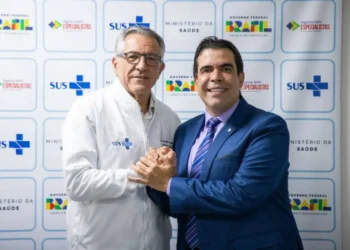Ricardo Ayres garante R$ 7,4 milhões para saúde no Tocantins, incluindo tomógrafo para o HGP