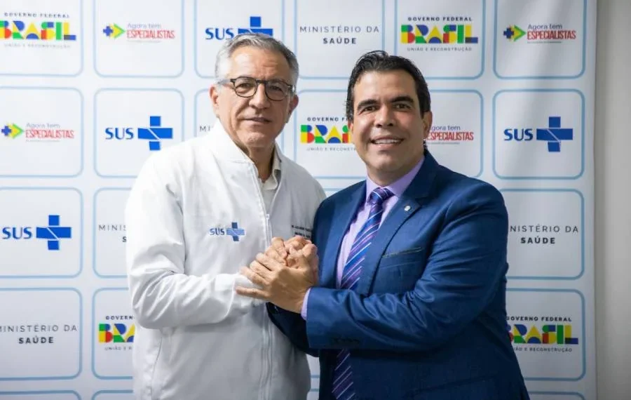 Ricardo Ayres garante R$ 7,4 milhões para saúde no Tocantins, incluindo tomógrafo para o HGP