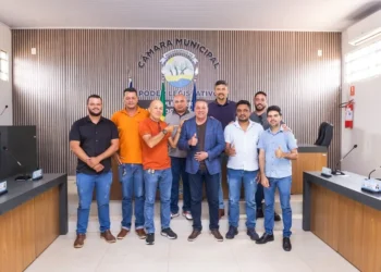 Vanderlei Luxemburgo fortalece construção política ouvindo vereadores no Bico do Papagaio
