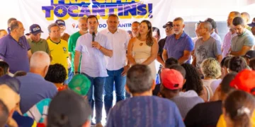 Vicentinho Júnior cumpre agenda de pré-campanha em Aurora do Tocantins (Foto: Divulgação/Ascom)