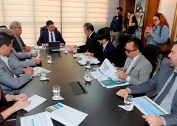 Em visita diplomática, governo recebe embaixador do Japão no Brasil e apresenta potencial econômico do Tocantins