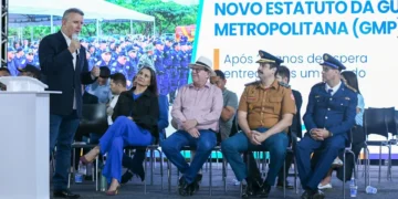 Ao sancionar PCCS da Guarda Metropolitana, Eduardo Siqueira relembra criação: “Marcam uma trajetória”