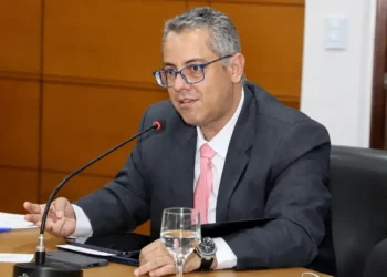 JÚLIO EDSTRON SECUNDINO SANTOS | Lentes ligadas, cordas esquecidas: a tragédia diante das câmeras por um erro irreparável