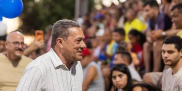 No Bico do Papagaio, Vanderlei Luxemburgo prestigia semifinal regional e consolida presença no norte do Tocantins