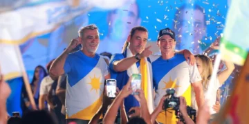 Vicentinho Júnior , Amélio Cayres e Alexandre Guimarães junto em agenda de campanha em Augustinópolis